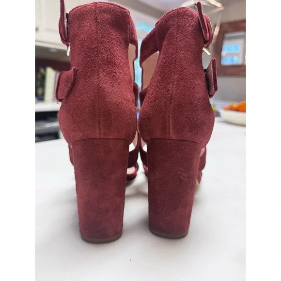 Kate Spade Suede Red Heels Made In Italy Size 7.5 - Picture 5 of 5